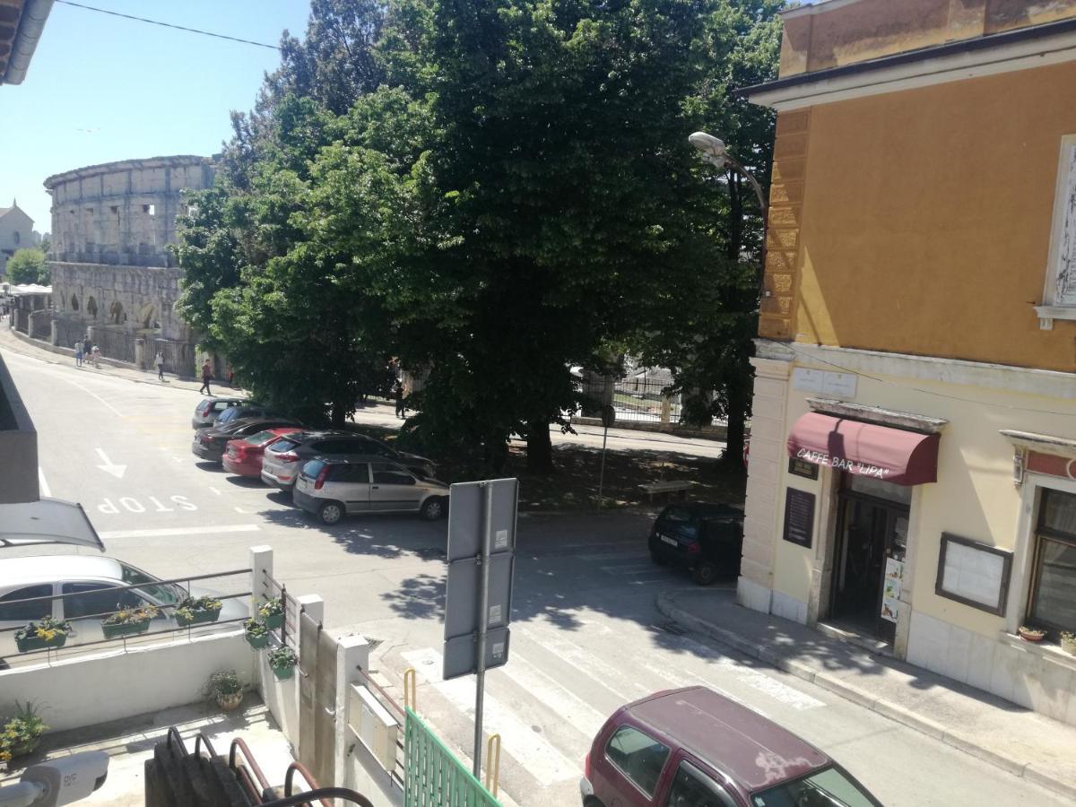 Colosseum Garden Studio Apartments Πούλα Εξωτερικό φωτογραφία